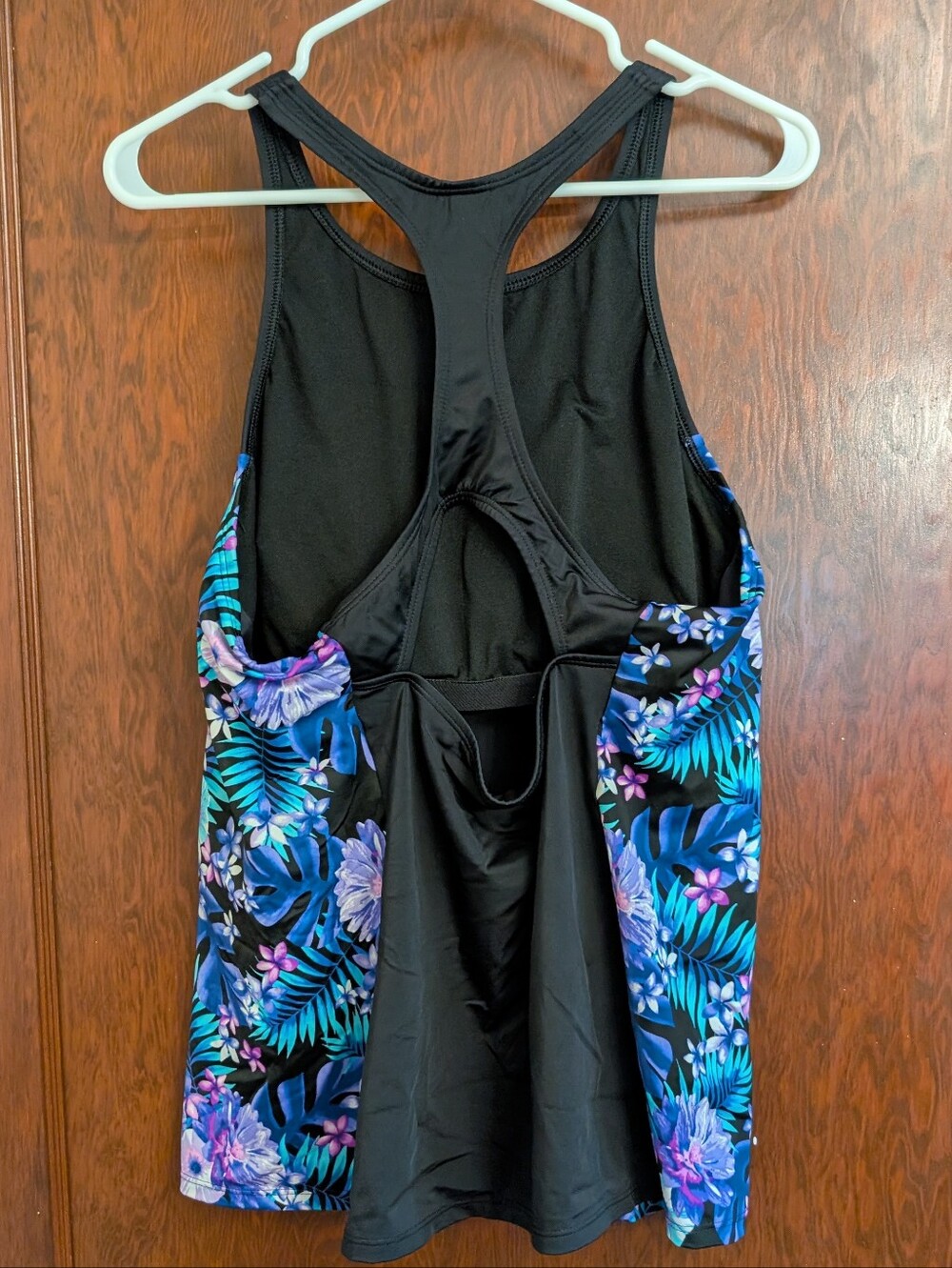 Land's End Racer Back Tropical Tankini Top - Picture 2 of 9